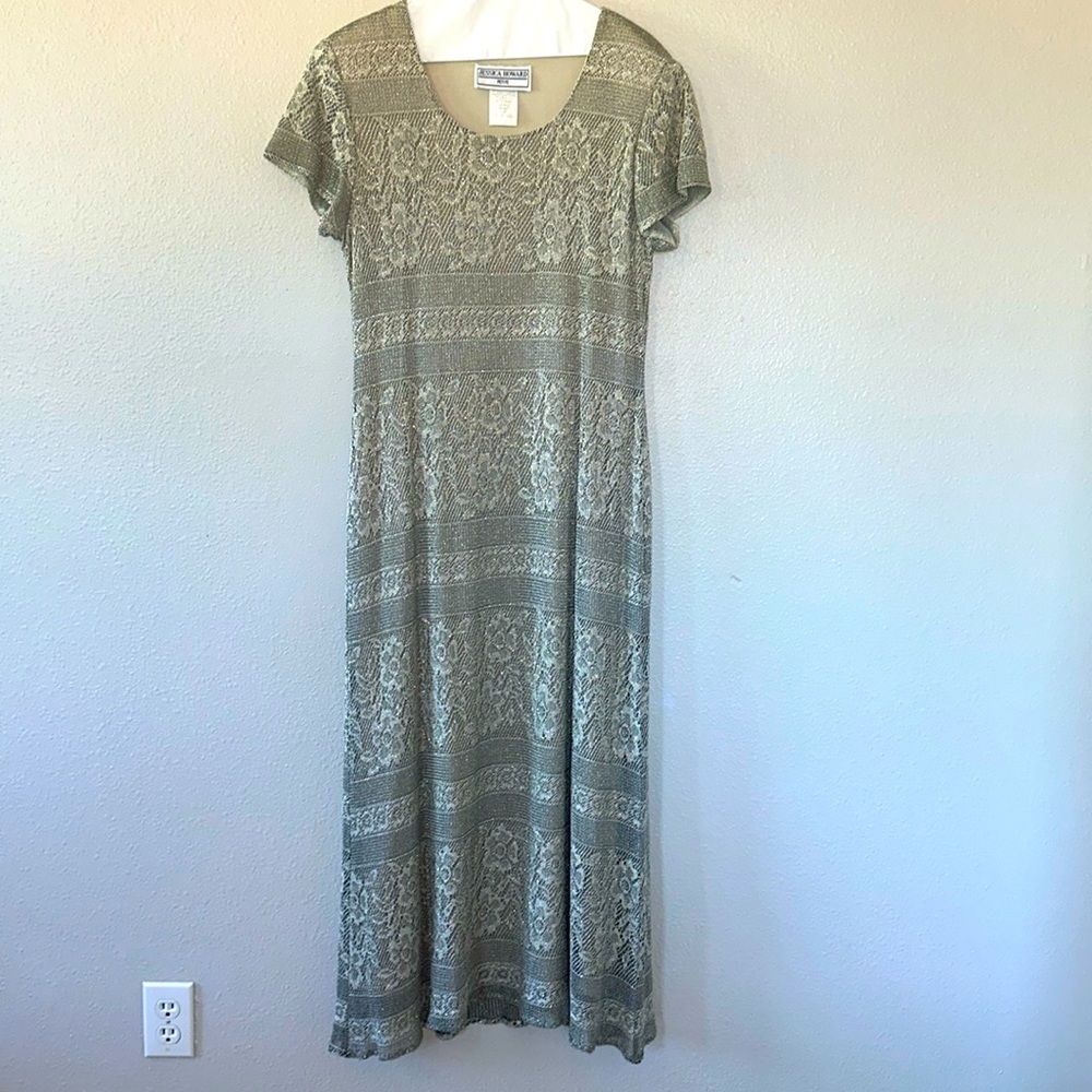 Jessica Howard, petite, women’s floor, length dress, size 14. Black & gold